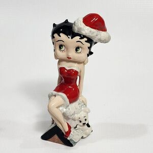 WADE 5.5" Betty Boop Christmas Cheer Limited Edition of 500 Porcelain Figurine